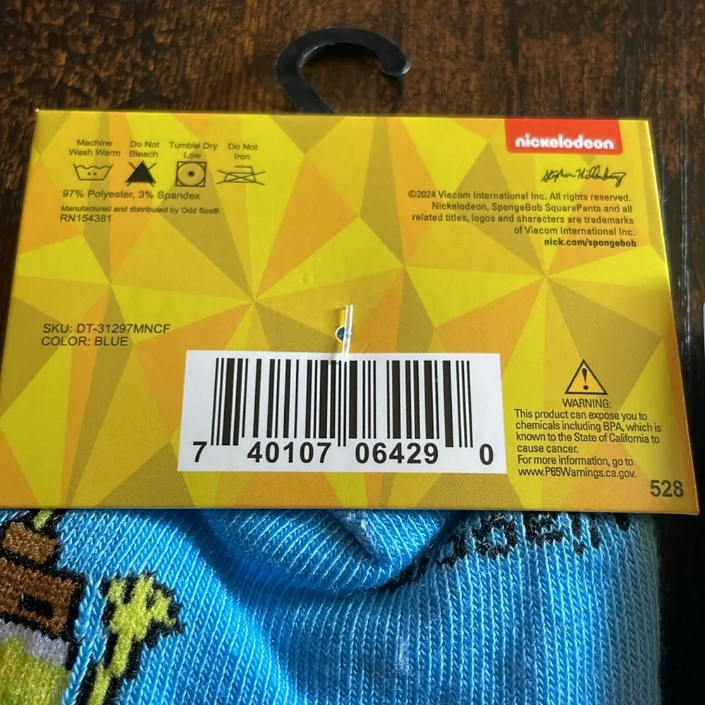Nickelodeon Men’s Crew Socks Shoe Size 6-12 Sponge Bob Square Pants and Rugrats